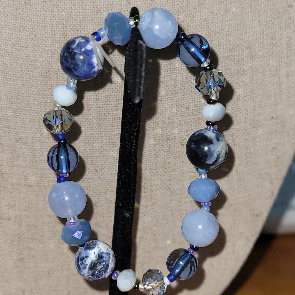 Vintage Sodalite Mixed Blue Glass Crystal Bead Stretch Bracelet 10.5g
